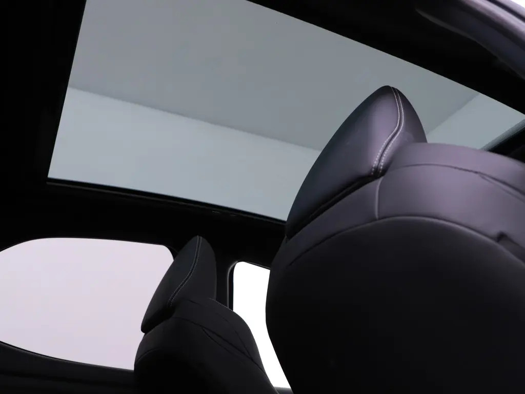 47404301-18.jpg